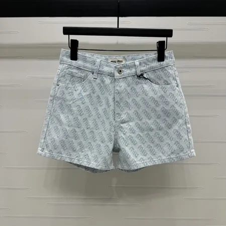 ミュウミュウ ショートパンツ