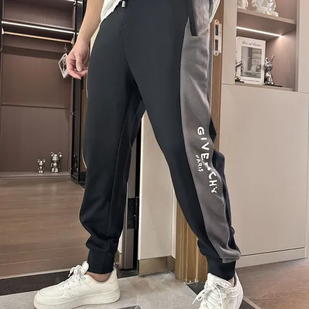 ジバンシィ カジュアルパンツ