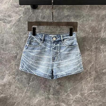 シャネル ショートパンツ