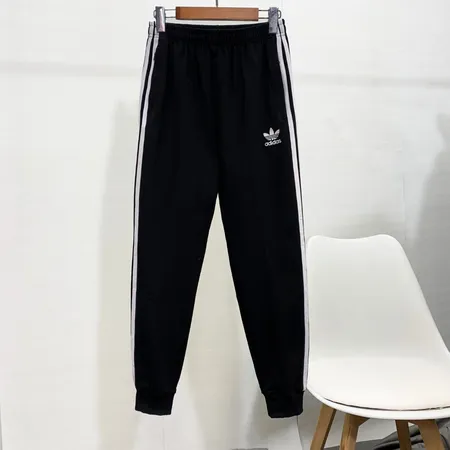 アディダス トレーニングパンツ