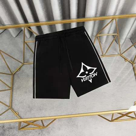 ルイヴィトン ショートパンツ