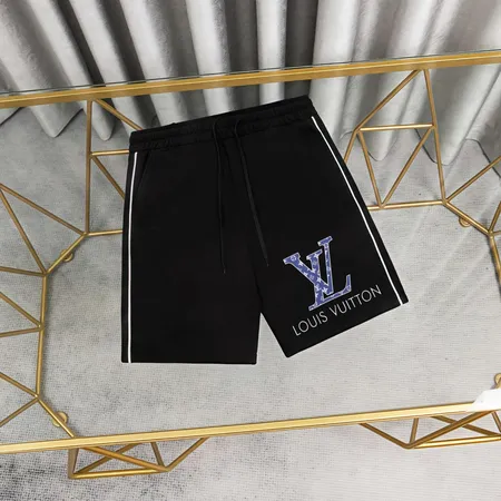 ルイヴィトン ショートパンツ