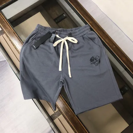 ストーンアイランド ショートパンツ