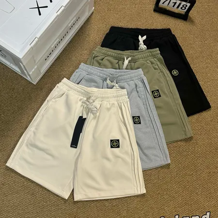ストーンアイランド ショートパンツ