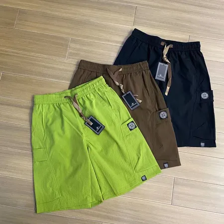 ストーンアイランド ショートパンツ