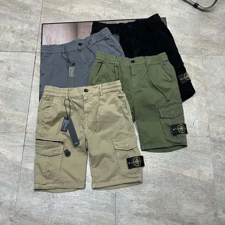 ストーンアイランド ショートパンツ