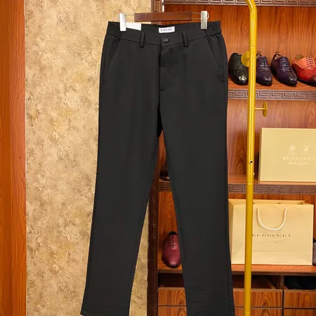 バーバリー ス カジュアルパンツ