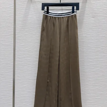 セリーヌ カジュアルパンツ