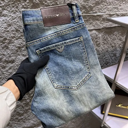 アルマーニ ジーンズ