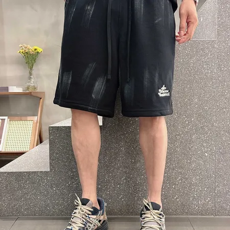 ヴィヴィアン・ウエストウッド ショートパンツ