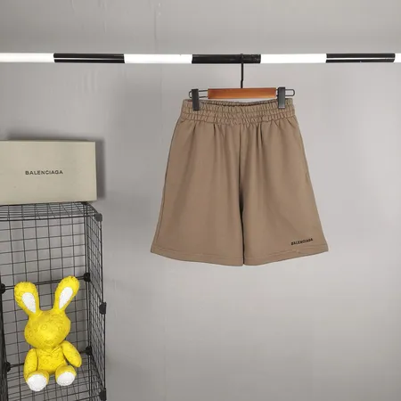 バレンシアガ ショートパンツ