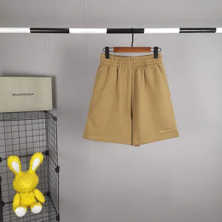 バレンシアガ ショートパンツ