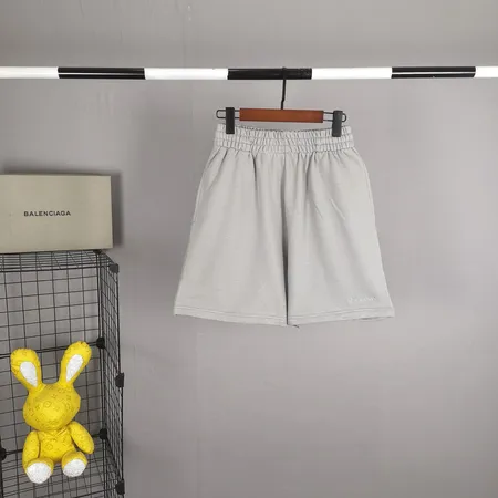 バレンシアガ ショートパンツ