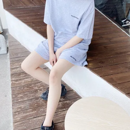 バレンシアガ ショートパンツ