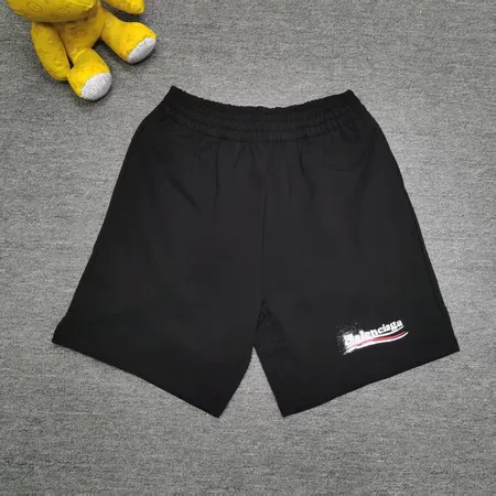 バレンシアガ ショートパンツ