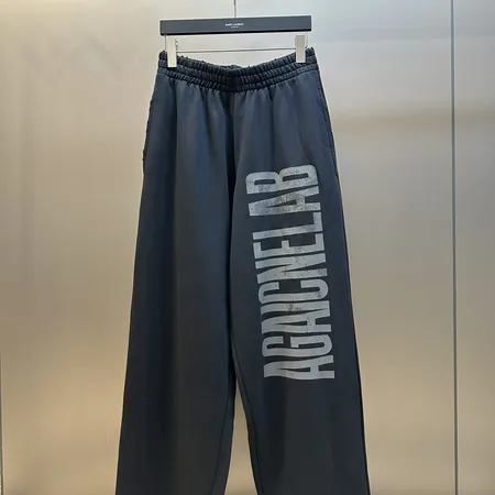 ロエベ トレーニングパンツ