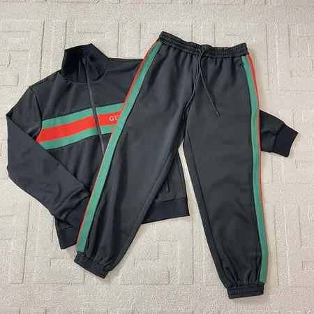 グッチ トレーニングパンツ