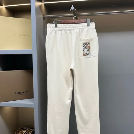 バーバリー ス カジュアルパンツ