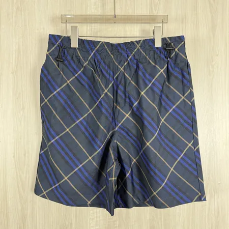 プラダ ショートパンツ