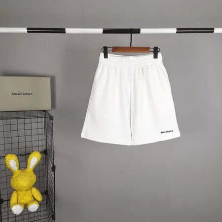 バレンシアガ ショートパンツ