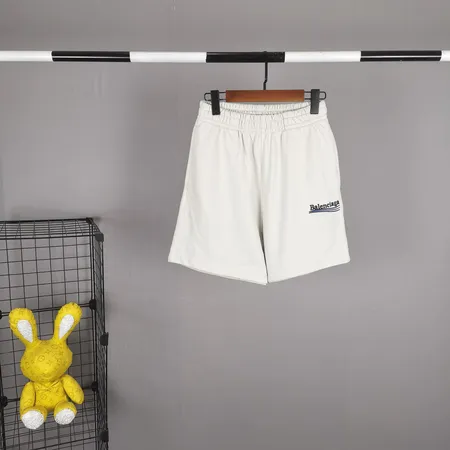 バレンシアガ ショートパンツ