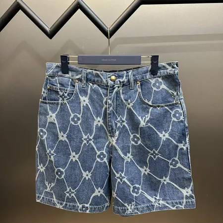ルイヴィトン ショートパンツ