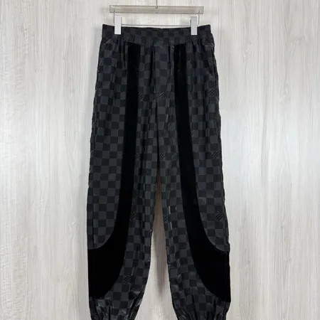 ルイヴィトン トレーニングパンツ