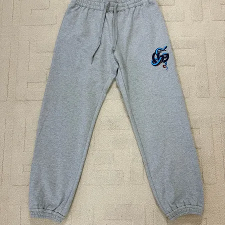 グッチ トレーニングパンツ