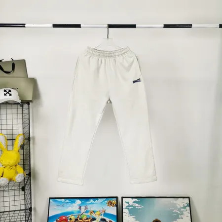 セリーヌ ショートパンツ