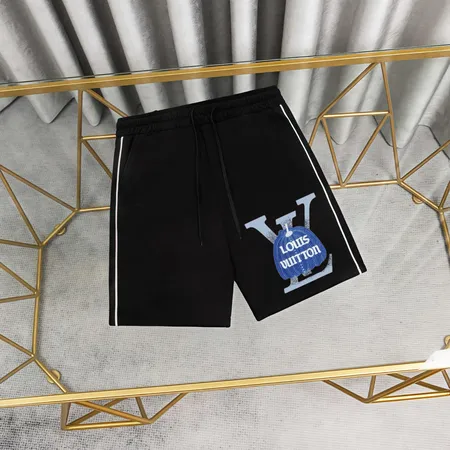 ルイヴィトン ショートパンツ