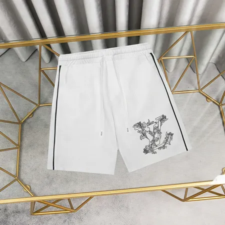 ルイヴィトン ショートパンツ