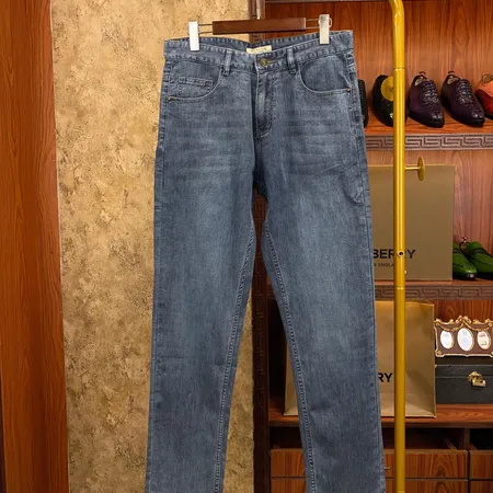 バーバリー ス ジーンズ