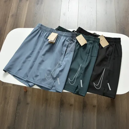 ナイキ ショートパンツ