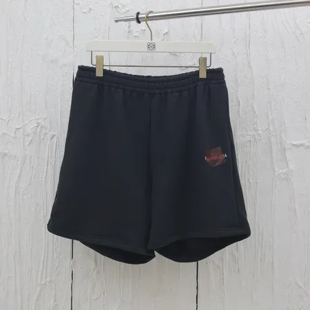 バレンシアガ ショートパンツ