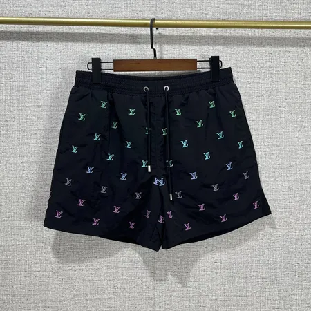 ルイヴィトン ショートパンツ