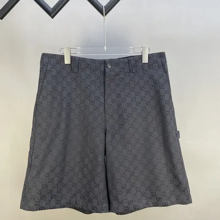 グッチ ショートパンツ