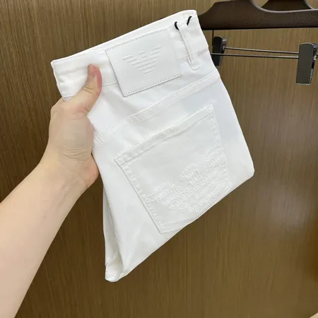 アルマーニ ジーンズ