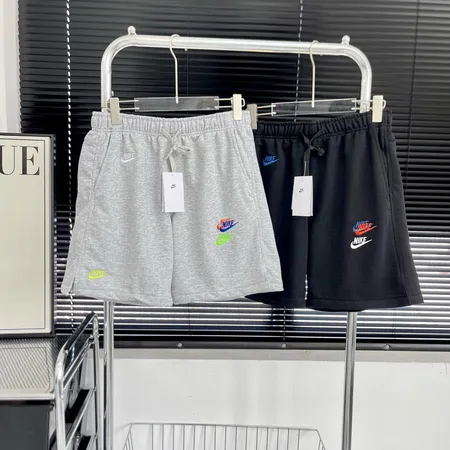 ナイキ ショートパンツ
