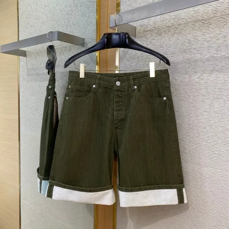 ボッテガ ヴェネタ ショートパンツ