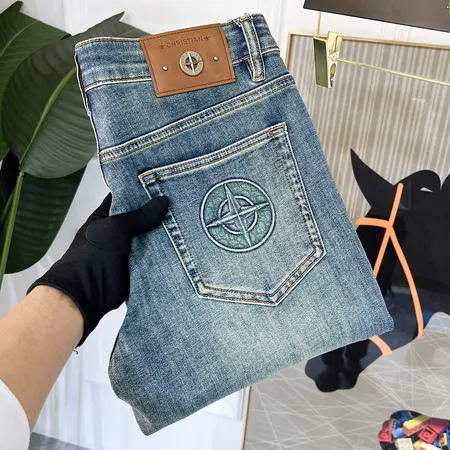 フェラガモ ジーンズ