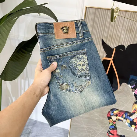 ヴェルサーチ ジーンズ