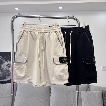 ストーンアイランド ショートパンツ