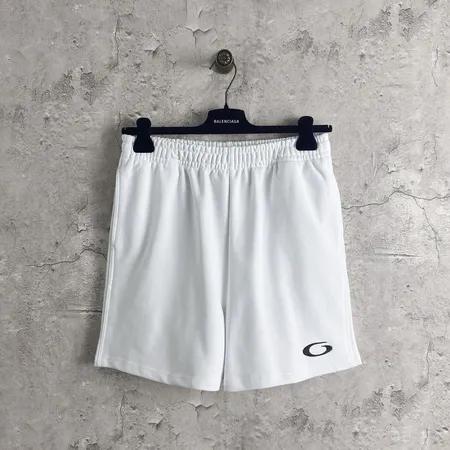 バレンシアガ ショートパンツ