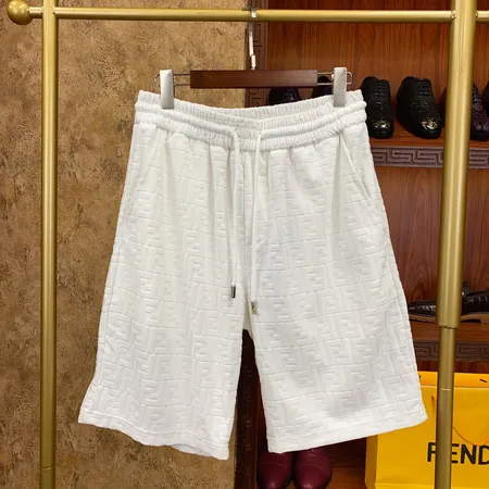 フェンディ ショートパンツ