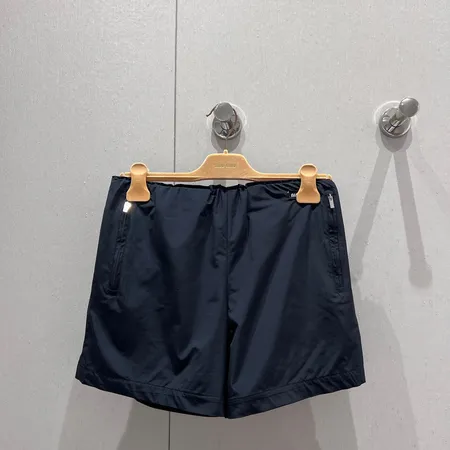 ステューシー ショートパンツ