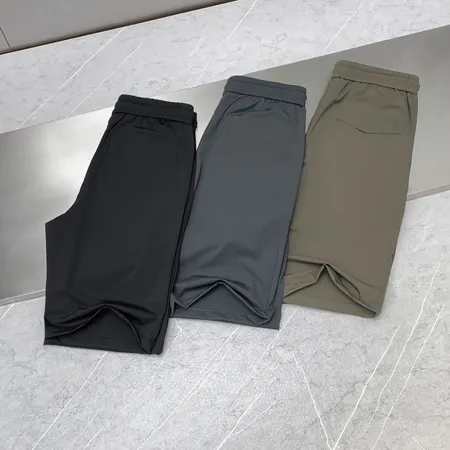 アルマーニ ショートパンツ