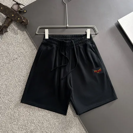 フェンディ ショートパンツ