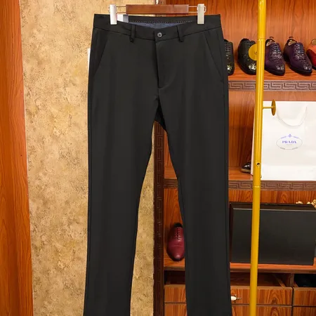 プラダ カジュアルパンツ