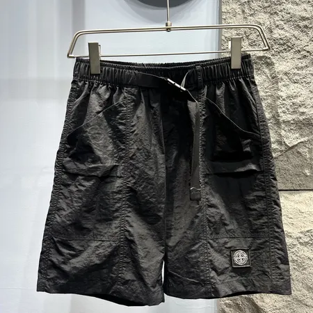 ストーンアイランド ショートパンツ