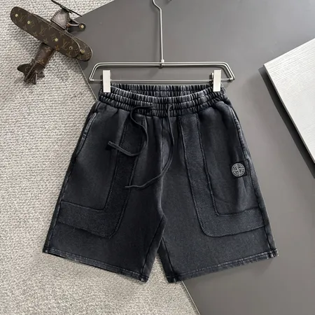 ストーンアイランド ショートパンツ